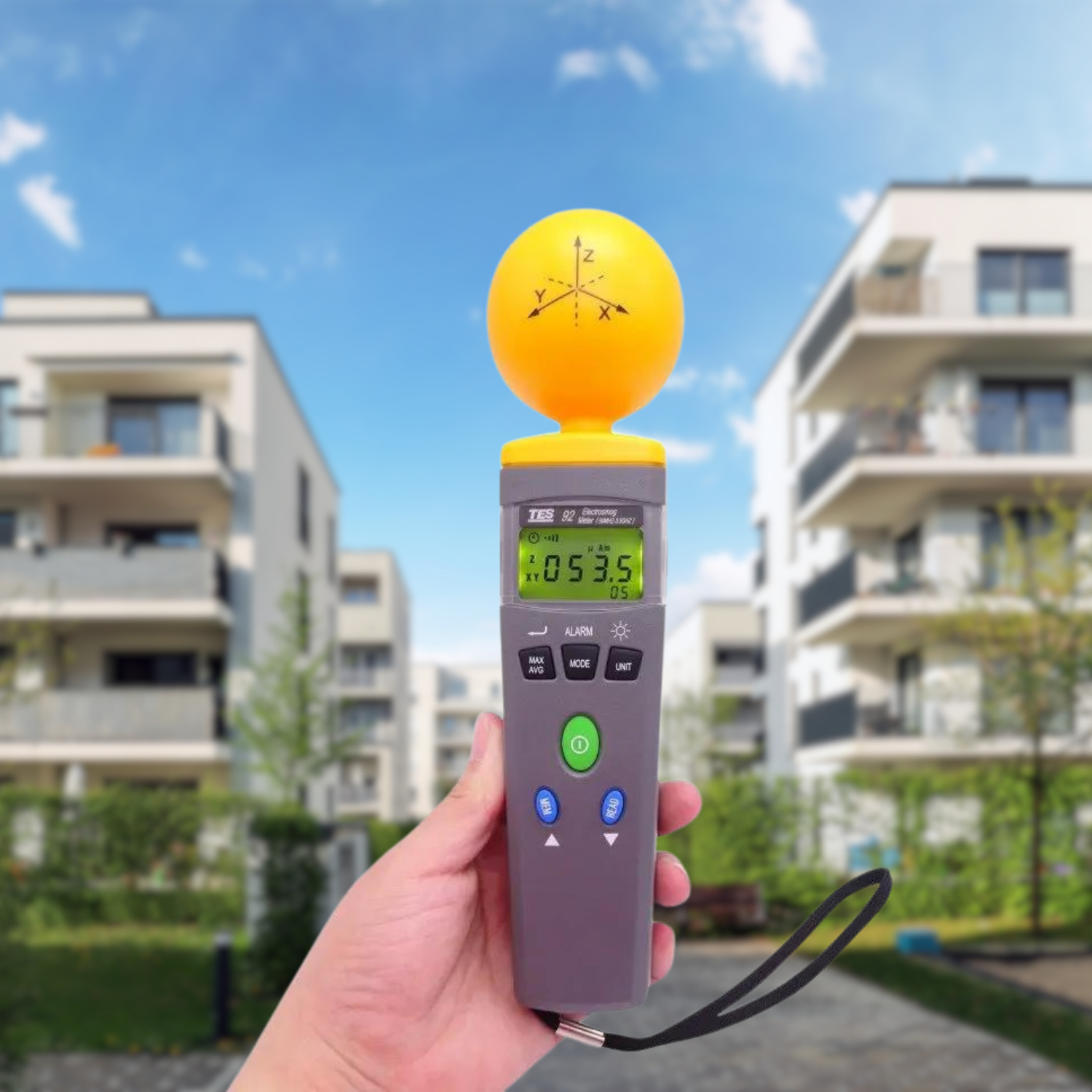 Preliminary Report: Exploratory Analysis of Electromagnetic Radiation Exposure Outdoors in the Vicinity of DDCUS